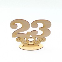 23 Höhe 17 cm stehend