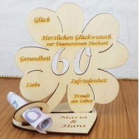 Diamanthochzeit Kleeblatt 60 - 11cm oder 16 cm Geld- Gutscheingeschenk mit Wunschgravur auf Herzunterplatte Diamanthochzeit Kleeblatt 60 - 11cm oder 16 cm Geld- Gutscheingeschenk mit Wunschgravur auf Herzunterplatte